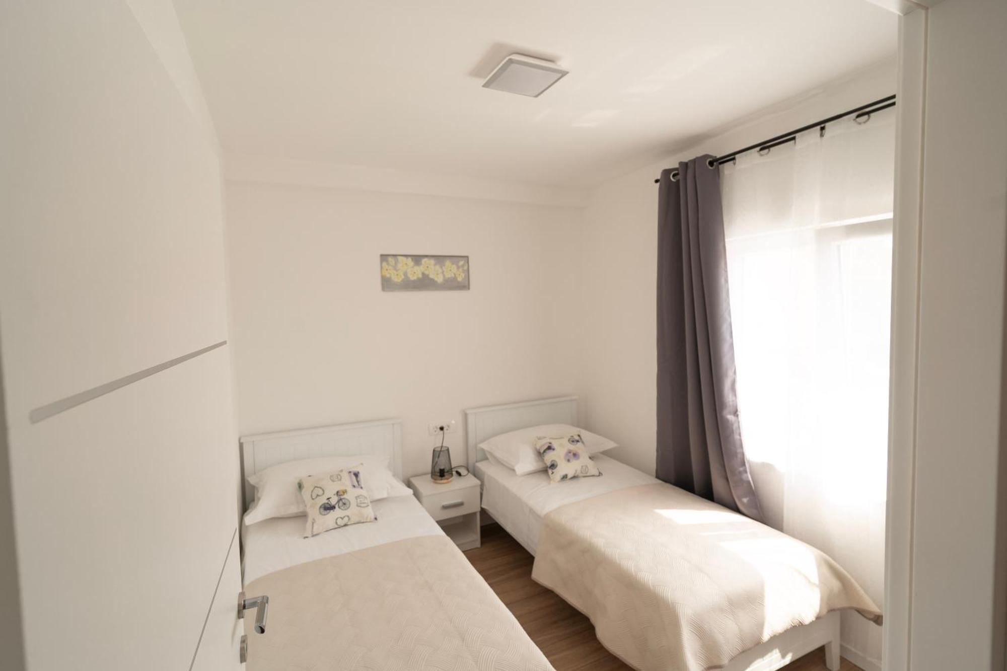 Konjevrate Pave&Ema Apartman מראה חיצוני תמונה